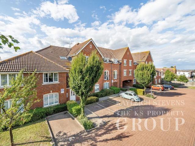 House at Orchard Street, Rainham