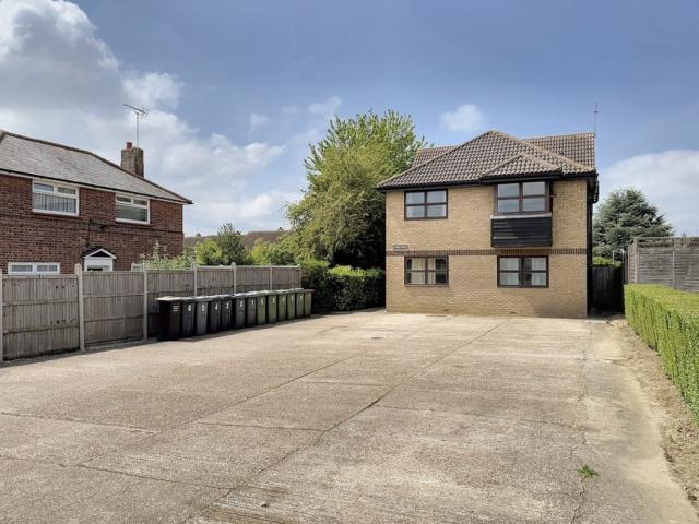 Apartment at Orion Way, Ashford