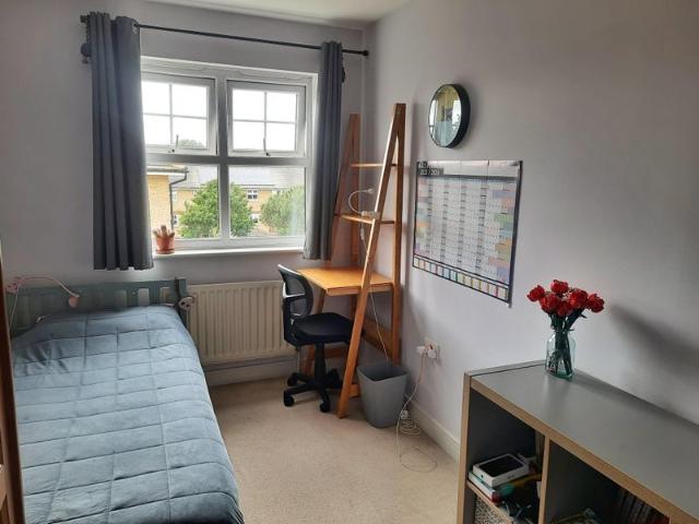 Apartment at Osier Crescent, Greater London
