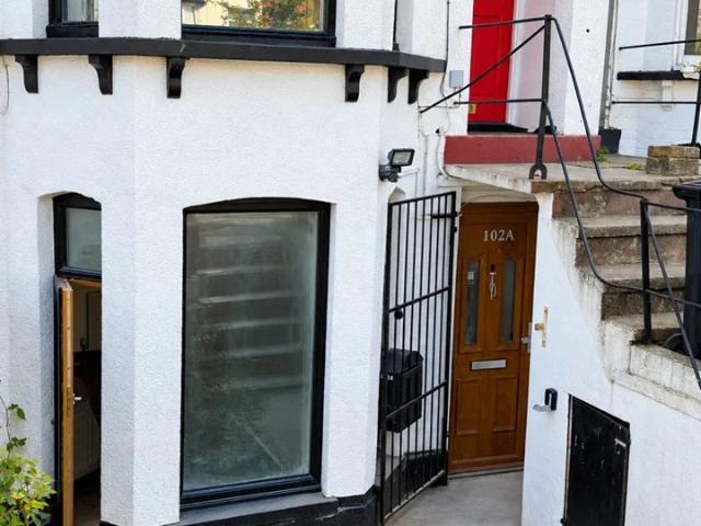 Apartment at Oval Road, Greater London