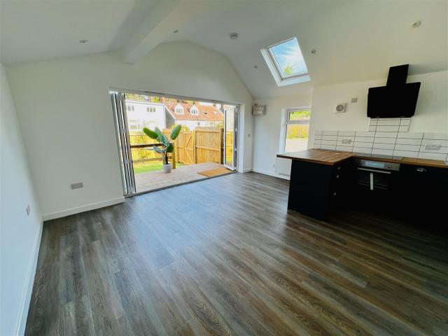 Apartment at Overnhill Road, Downend and Bromley Heath