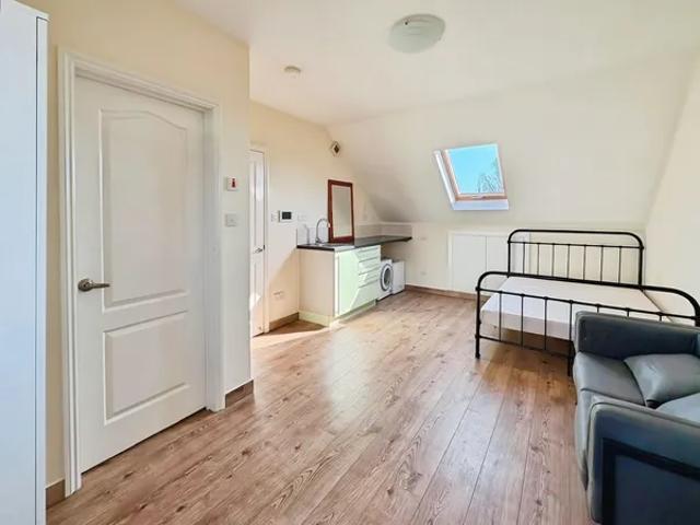 Apartment at Lovell Road, Cambridge