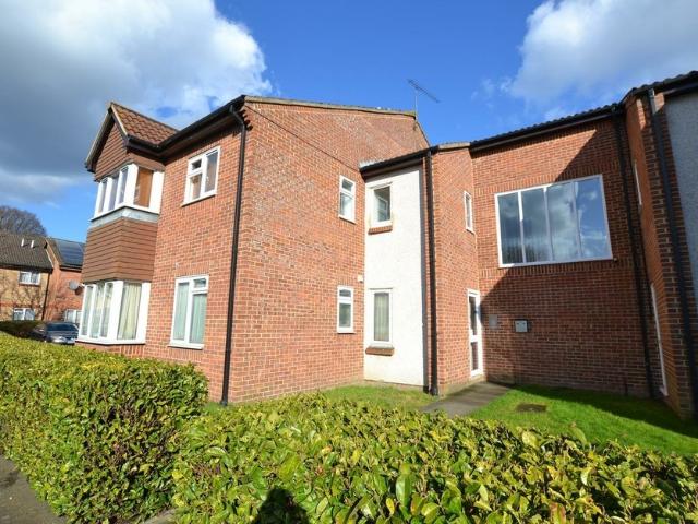 apartment at Lowdell Close, Yiewsley
