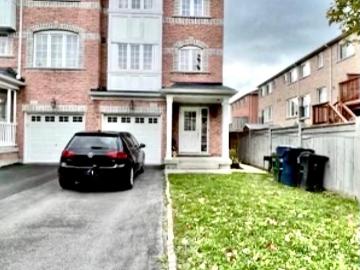 apartment at LOWER 11 ETIENNE STREET, Toronto, Ontario, M1L0A2