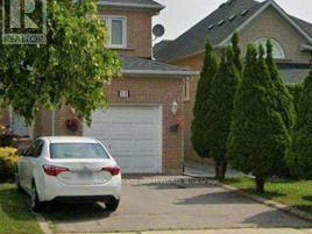 apartment at LOWER 11 WHITEFAULDS ROAD, Vaughan, Ontario, L6A2K1