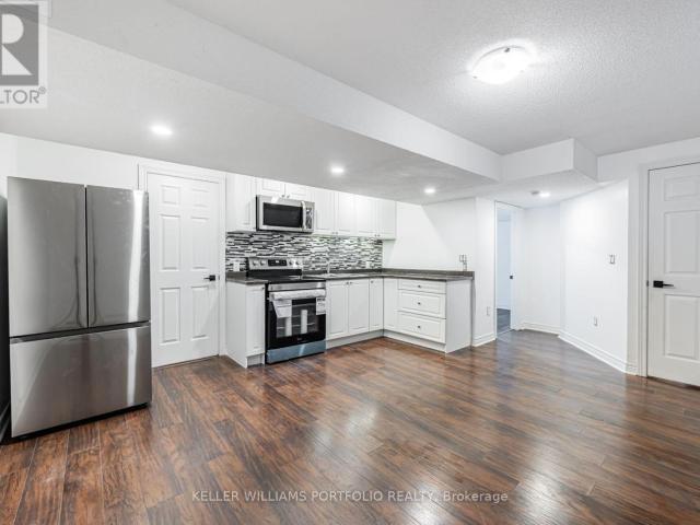 apartment at LOWER 131 BACHMAN DRIVE, Vaughan, Ontario, L6A3R7