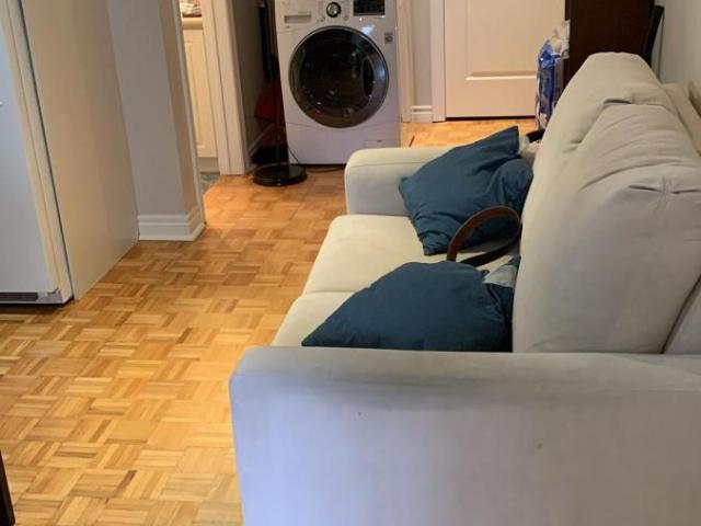 apartment at LOWER 149 CEDRIC AVENUE, Toronto, Ontario, M6C3X7