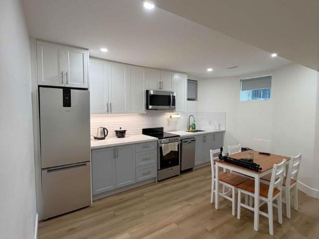 apartment at LOWER 1502 DUFFERIN STREET, Toronto, Ontario, M6H3L4