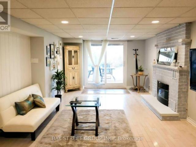 apartment at LOWER 2082 BURBANK DRIVE, Mississauga, Ontario, L5L2T8