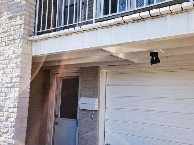 apartment at LOWER – 2428 CASHMERE AVENUE