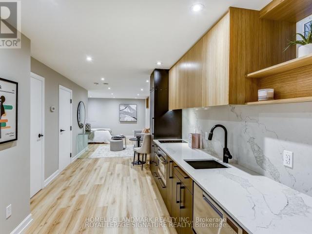 apartment at LOWER 28 GARNOCK AVENUE, Toronto, Ontario, M4K1K5