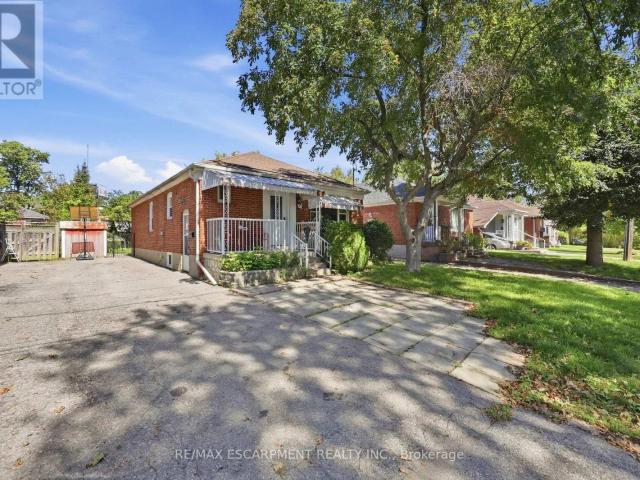 apartment at LOWER 292 BOGERT AVENUE, Toronto, Ontario, M2N1L5