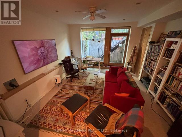 apartment at LOWER 321 PALMERSTON BOULEVARD, Toronto, Ontario, M6G2N5
