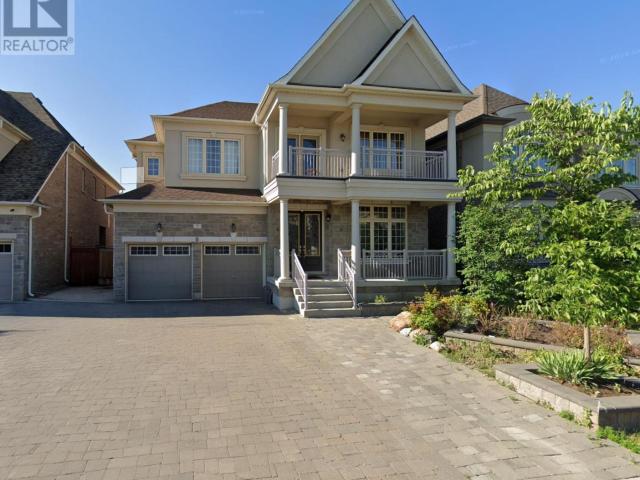 apartment at LOWER – 7 DUNROBIN CRESCENT