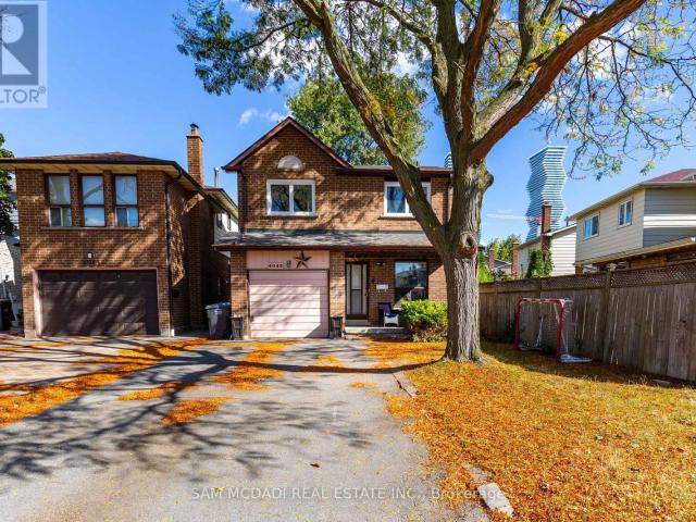 apartment at LOWER 4043 PAVILLION COURT, Mississauga, Ontario, L5B2V9