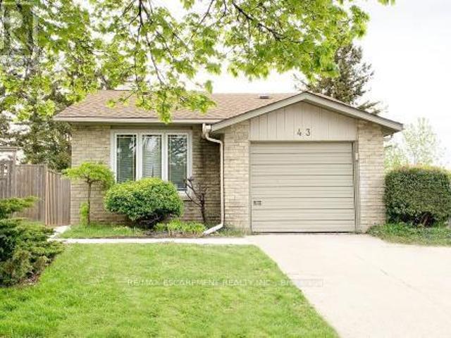 apartment at LOWER 43 KANATA CRESCENT, Brantford, Ontario, N3R7E8