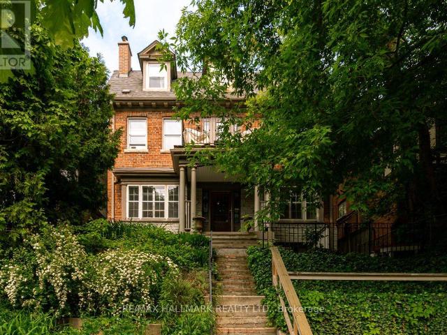 apartment at LOWER 483 PARKSIDE DRIVE, Toronto, Ontario, M6R2Z9