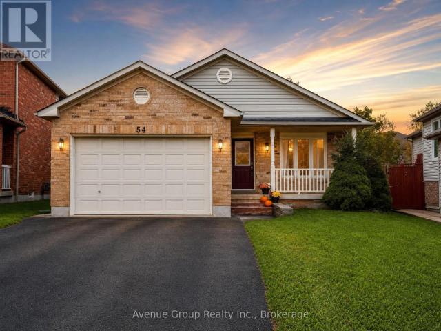 apartment at LOWER 54 LEGGOTT AVENUE, Barrie, Ontario, L4N8A9