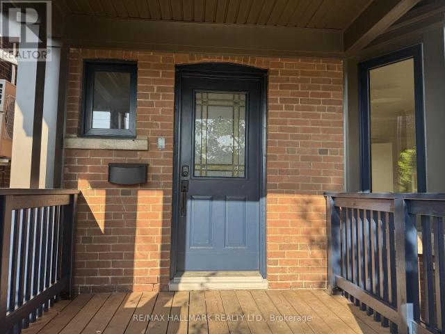 apartment at LOWER – 553 BROADVIEW AVENUE