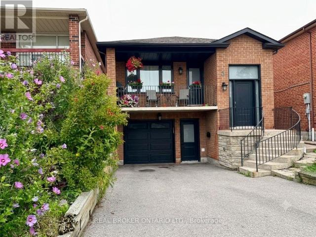 apartment at LOWER – 5 TWINBERRY CRESCENT