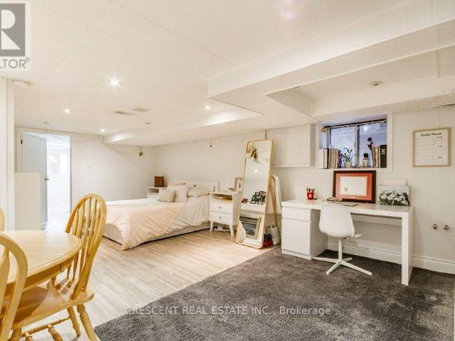 apartment at LOWER 603 SAINT CLARENS AVENUE, Toronto, Ontario, M6H3W8