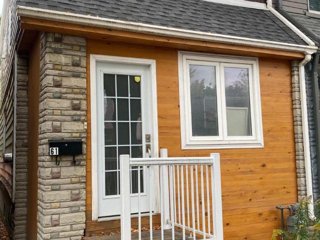 apartment at LOWER 61 RUSHBROOKE AVENUE, Toronto, Ontario, M4M3A8
