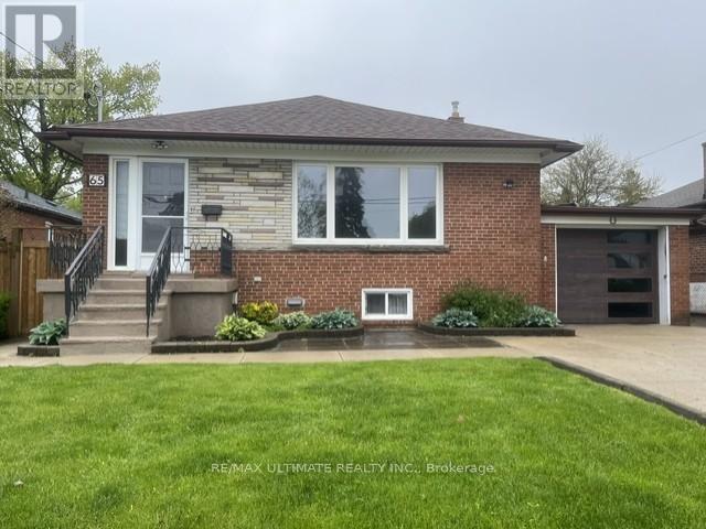 apartment at LOWER 65 EXBURY ROAD, Toronto, Ontario, M3M1P9