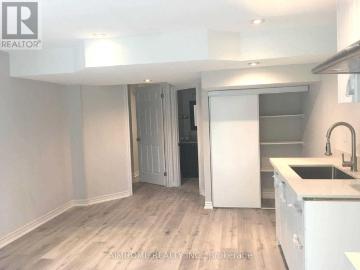 apartment at LOWER 71 DEWPOINT ROAD, Vaughan, Ontario, L4J9E1