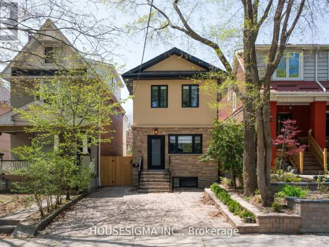 apartment at LOWER 72 REDWOOD AVENUE, Toronto, Ontario, M4L2S6