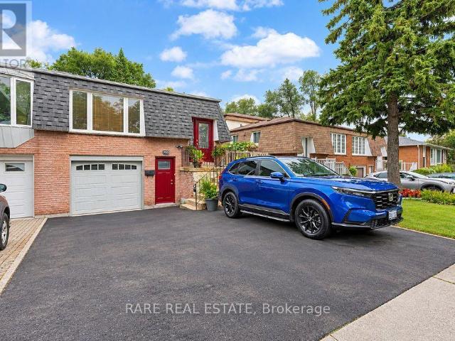 apartment at LOWER 733 EAGLEMOUNT CRESCENT, Mississauga, Ontario, L5C1H2