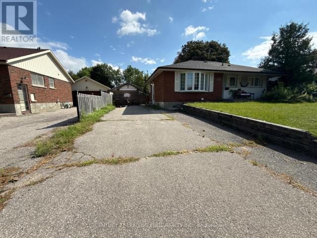 apartment at LOWER – 753 GLENFOREST STREET