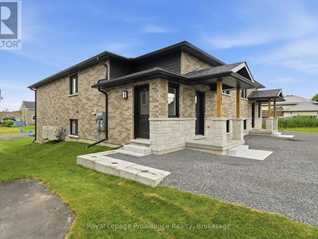 apartment at LOWER 90B LYWOOD STREET, Belleville, Ontario, K0K1K0