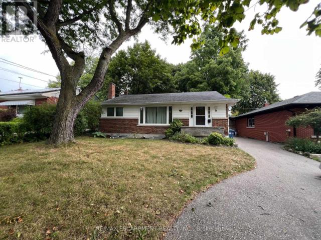 apartment at LOWER 9 COLLINGWOOD STREET, Guelph, Ontario, N1E3R2
