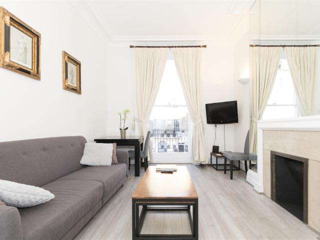 apartment at Lower Belgrave Street, London, SW1W 0LP