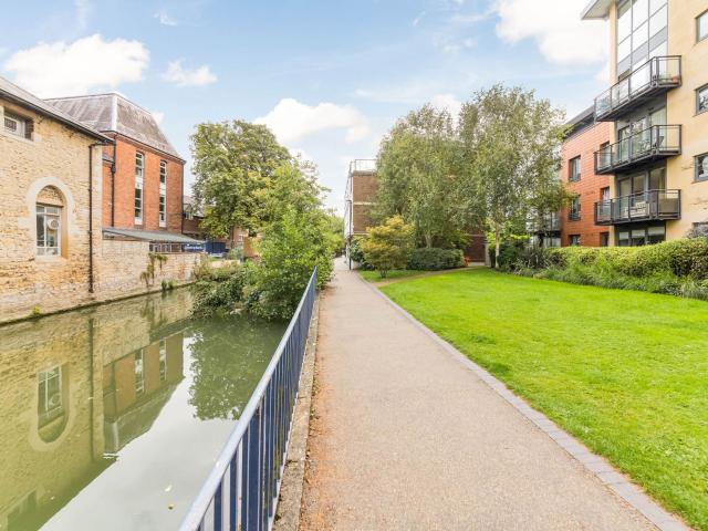 apartment at Lower Fisher Row, Oxford, OX1