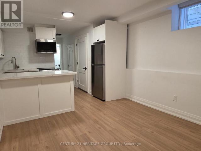 apartment at LOWER LEVEL 60 FULLER AVENUE, Toronto, Ontario, M6R2C3