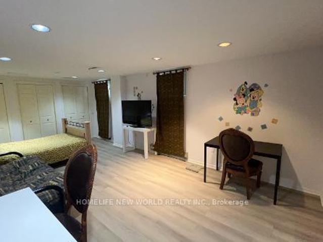 apartment at LOWER ROOM1 38 MARCELLINE CRESCENT, Toronto, Ontario, M2K2V7