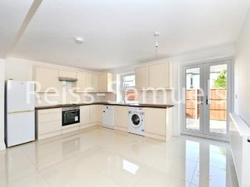 Apartment at Lockesfield Place, Greater London