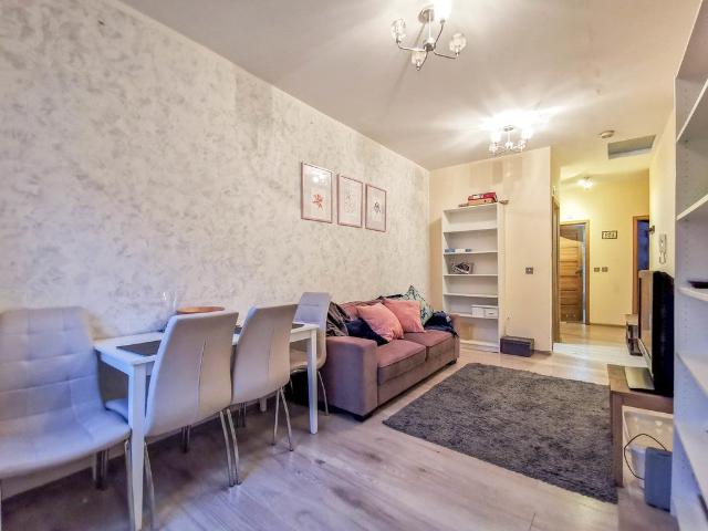 Apartment at Lomond Close, Greater London