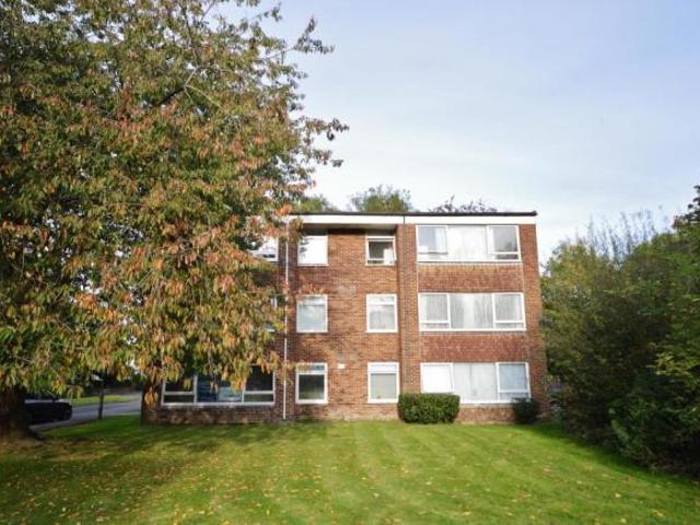 Apartment at Longbridge Road, Reigate and Banstead