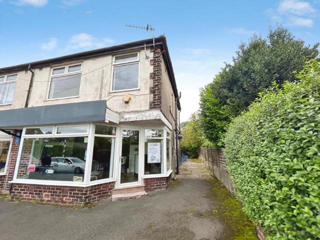 Apartment at Longsight, Bolton