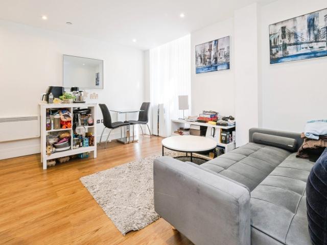 Apartment at London Road, Greater London