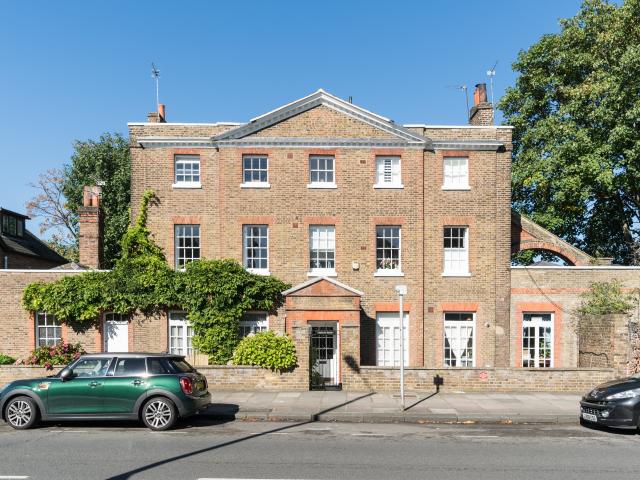 Apartment at London Road, Greater London