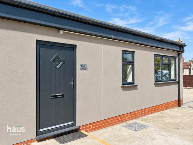 Apartment at London Road, Dartford