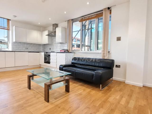 Apartment at London Road, London