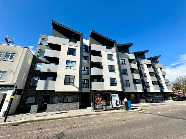 Apartment at London Road, Southend on Sea