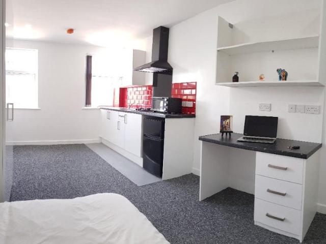 Apartment at London Road, St. Mildreds