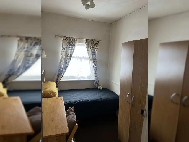 Apartment at Lonsdale Close, Greater London