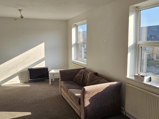 Apartment at Lord's Hill Roundabout, Southampton
