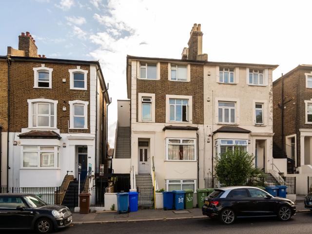 Apartment at Lordship Lane, Greater London